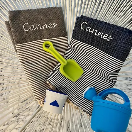 Martinez- Family 100m2 Apartment